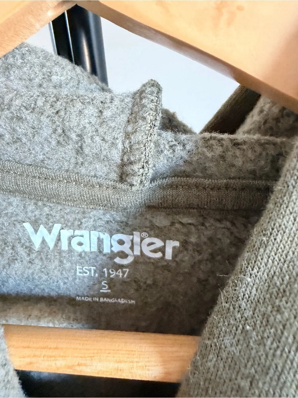 Wrangler Boys Pullover Hoodie – Size Small